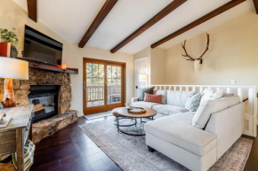 Pine Perch ~ Cozy Mountain Cabin w/ Views